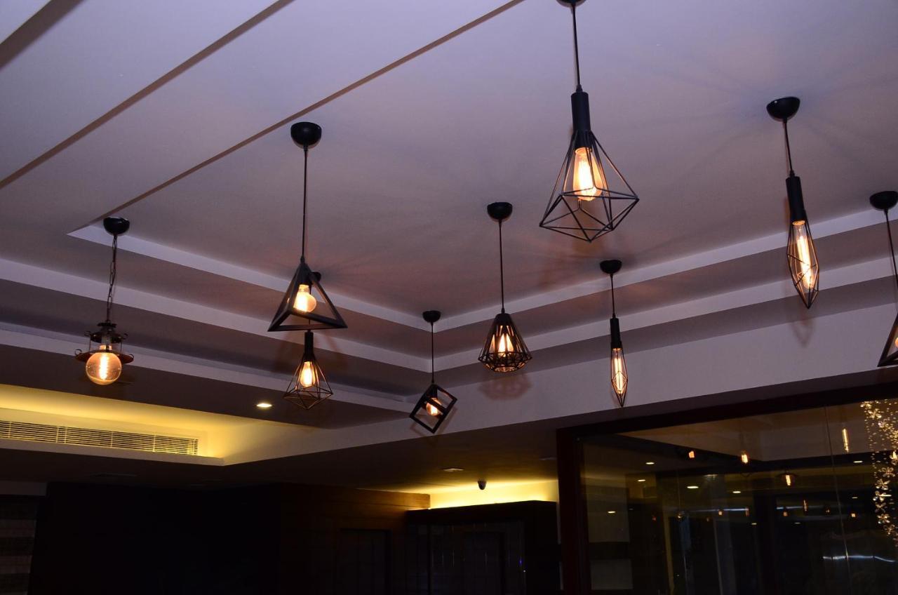 Hotel Silver Oak Paonta Sahib Luaran gambar